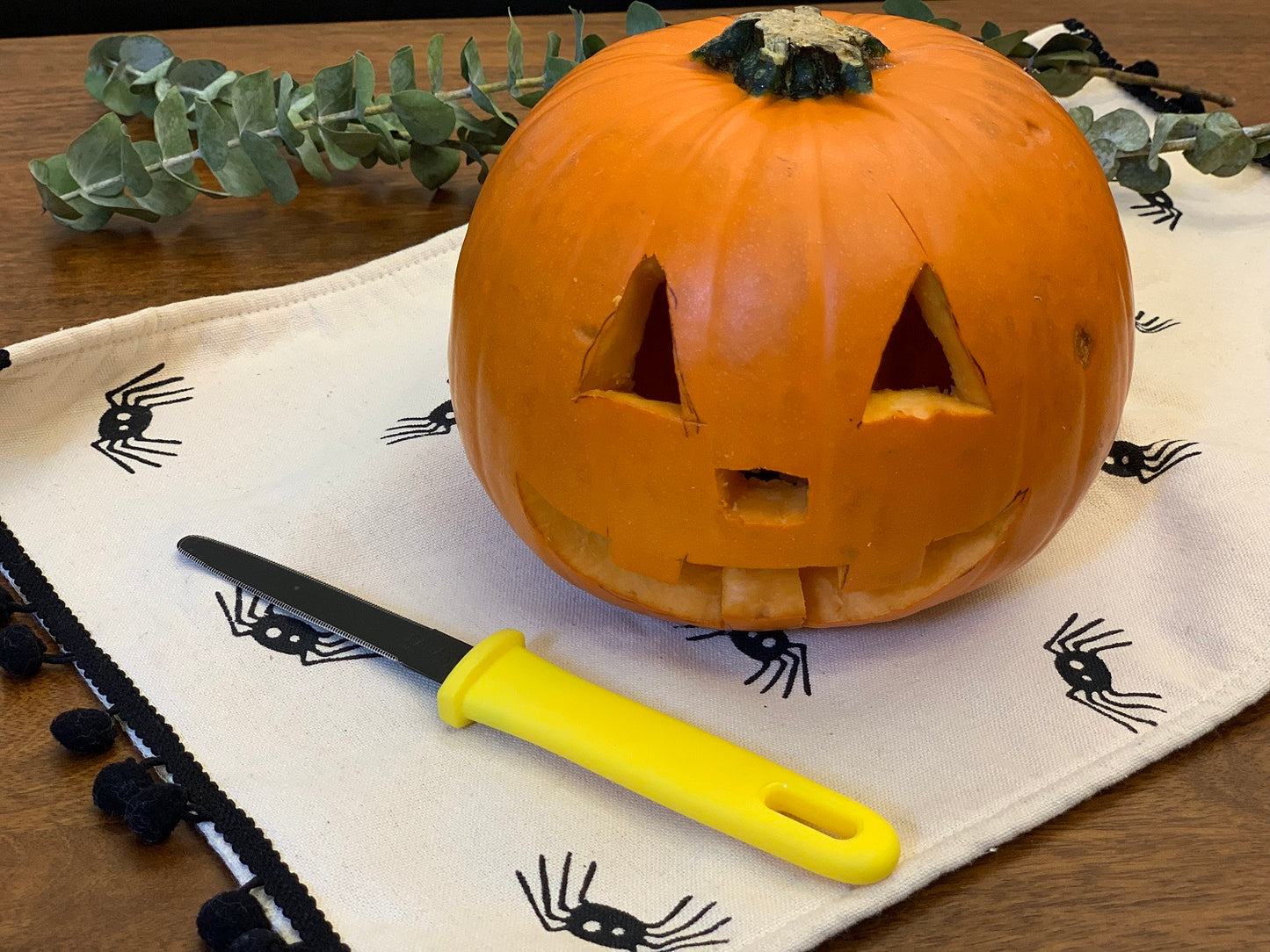 Box Cutter Original with Safety Cap