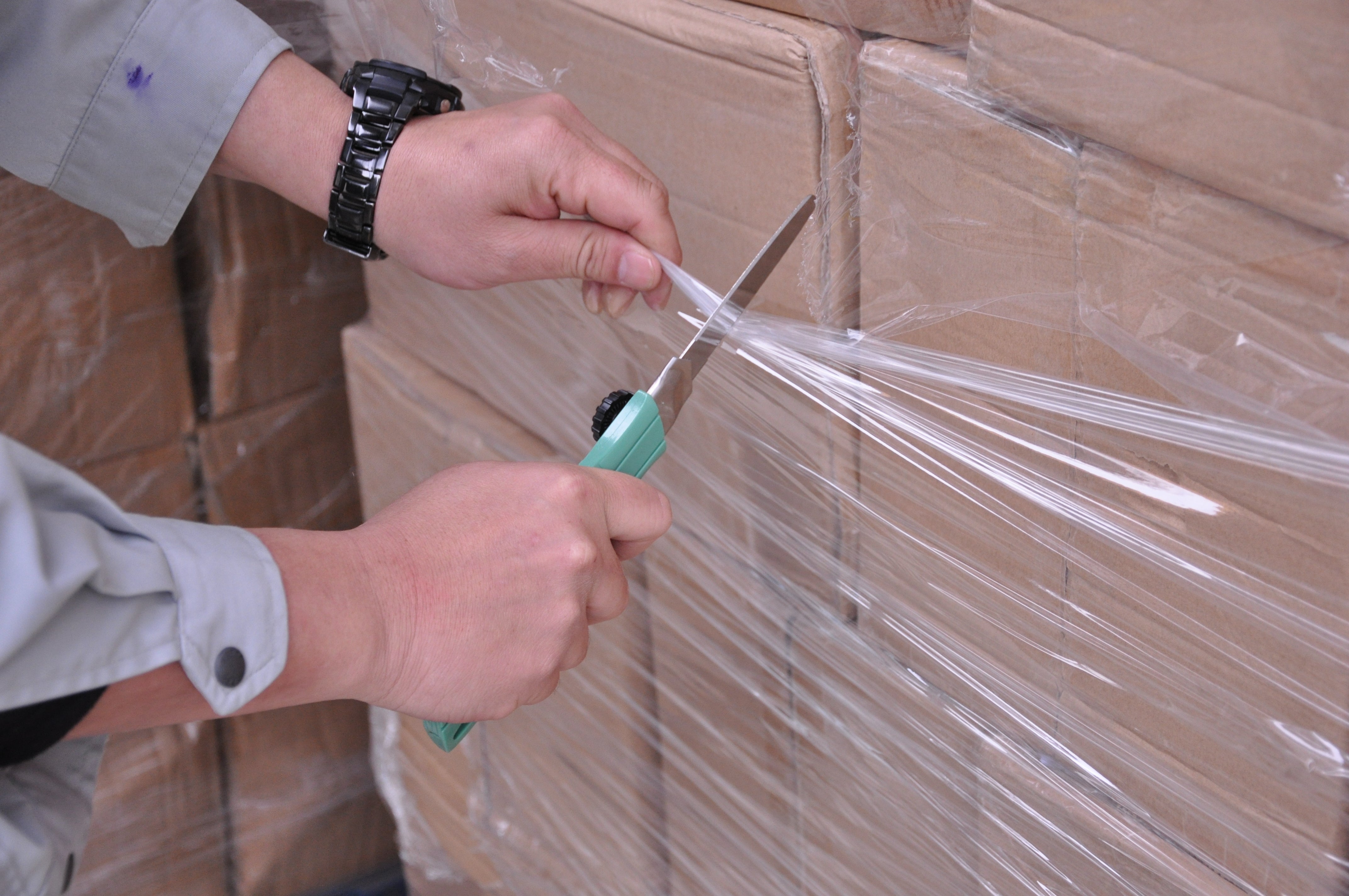 Box Cutter Ratchet-Lock Heavy-Duty 3